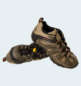 Merrell Men’s Glove 4 Trail Runner Brown